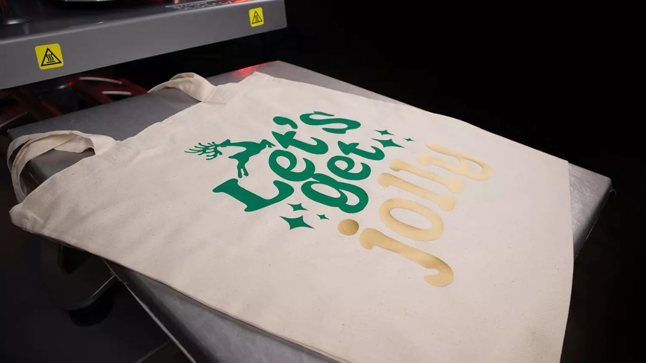 Grüne Plotterfolie Weihnachtsbaum 